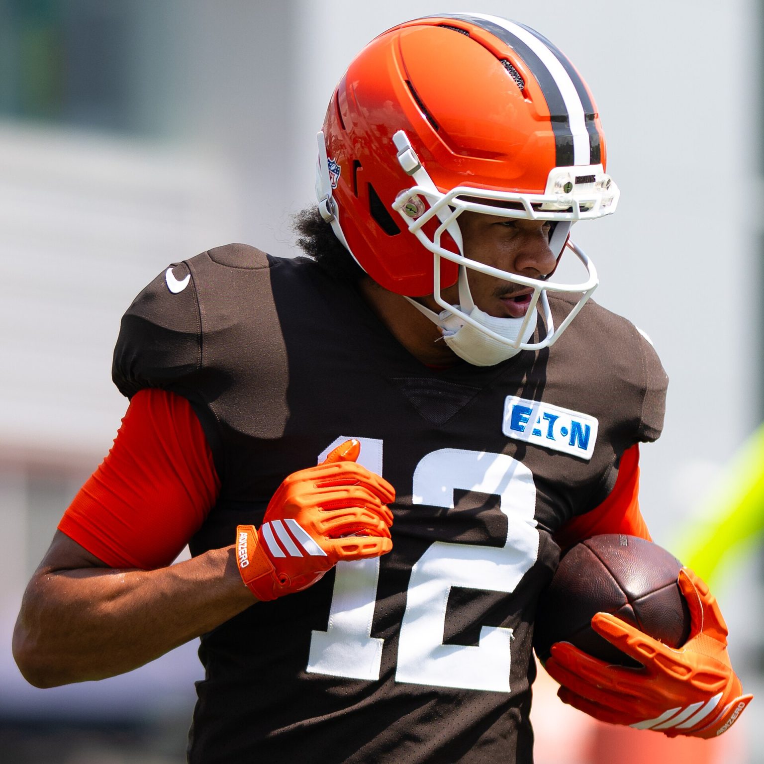 NFL Week 4 Rookie Report: Denzel Boston, Carnell Tate and Jeremiyah ...